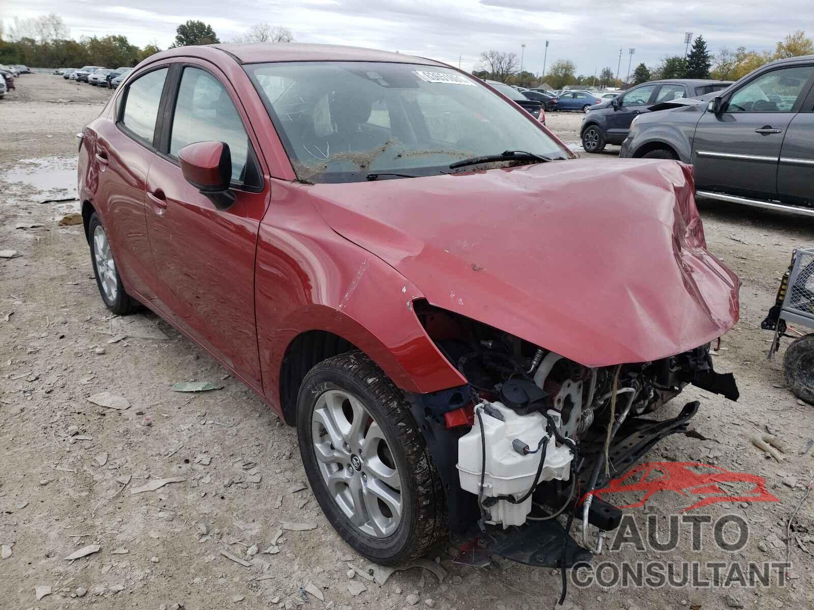 TOYOTA YARIS 2017 - 3MYDLBYV3HY186396