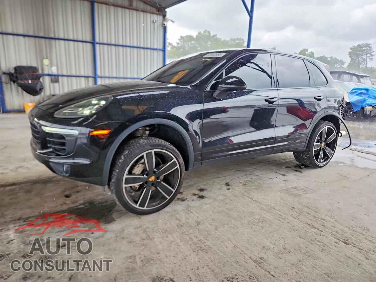 PORSCHE CAYENNE 2018 - WP1AB2A29JLA61291