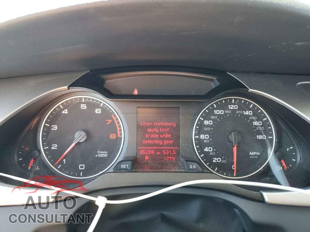 AUDI A4 2011 - WAUBFAFL9BN021950