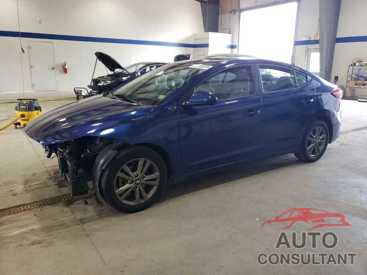 HYUNDAI ELANTRA 2018 - 5NPD84LF3JH273858