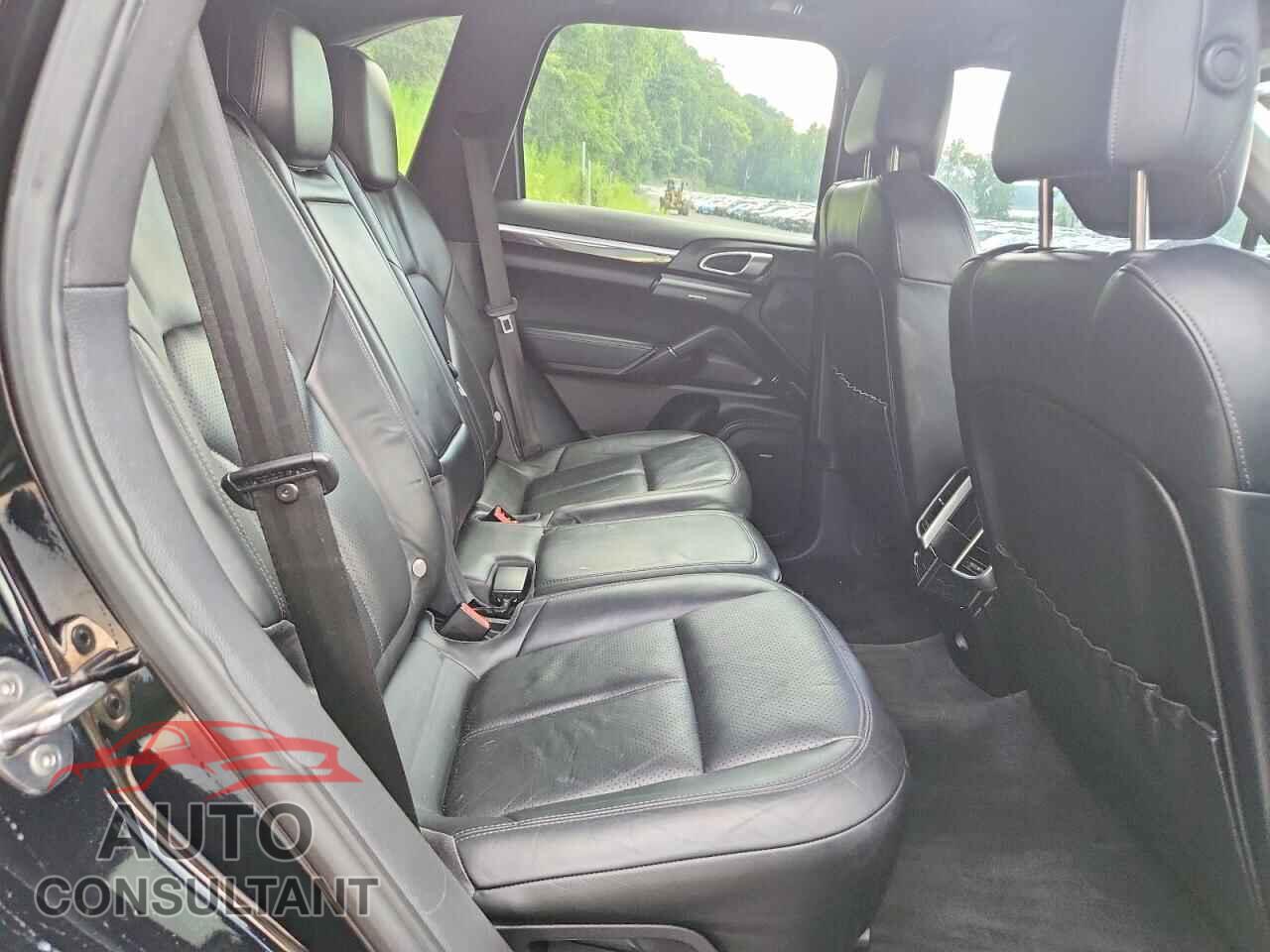 PORSCHE CAYENNE 2012 - WP1AE2A26CLA93688