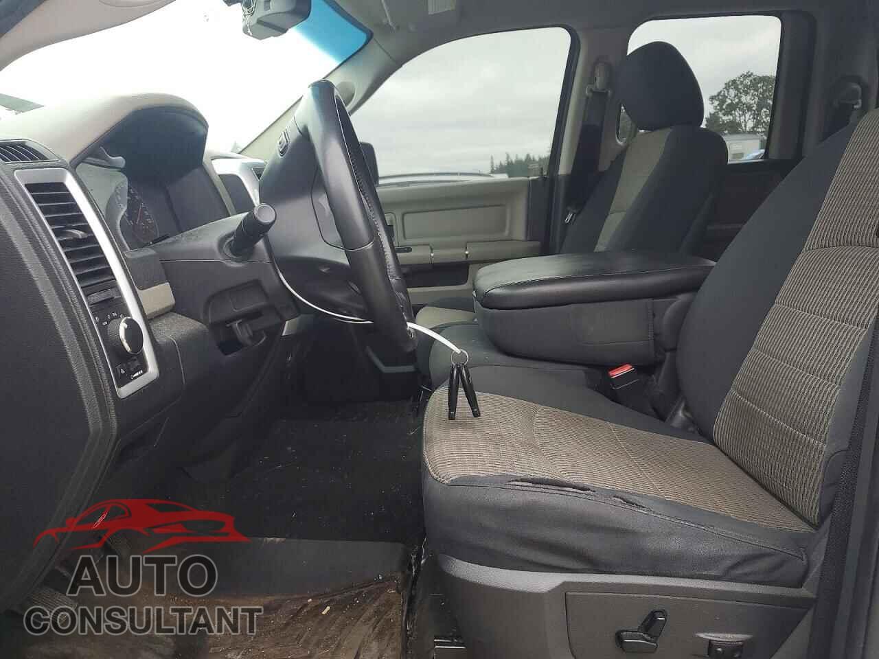DODGE RAM 1500 2012 - 1C6RD7GP2CS227164