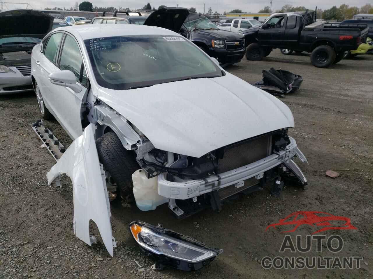 FORD FUSION 2019 - 3FA6P0SU0KR145702