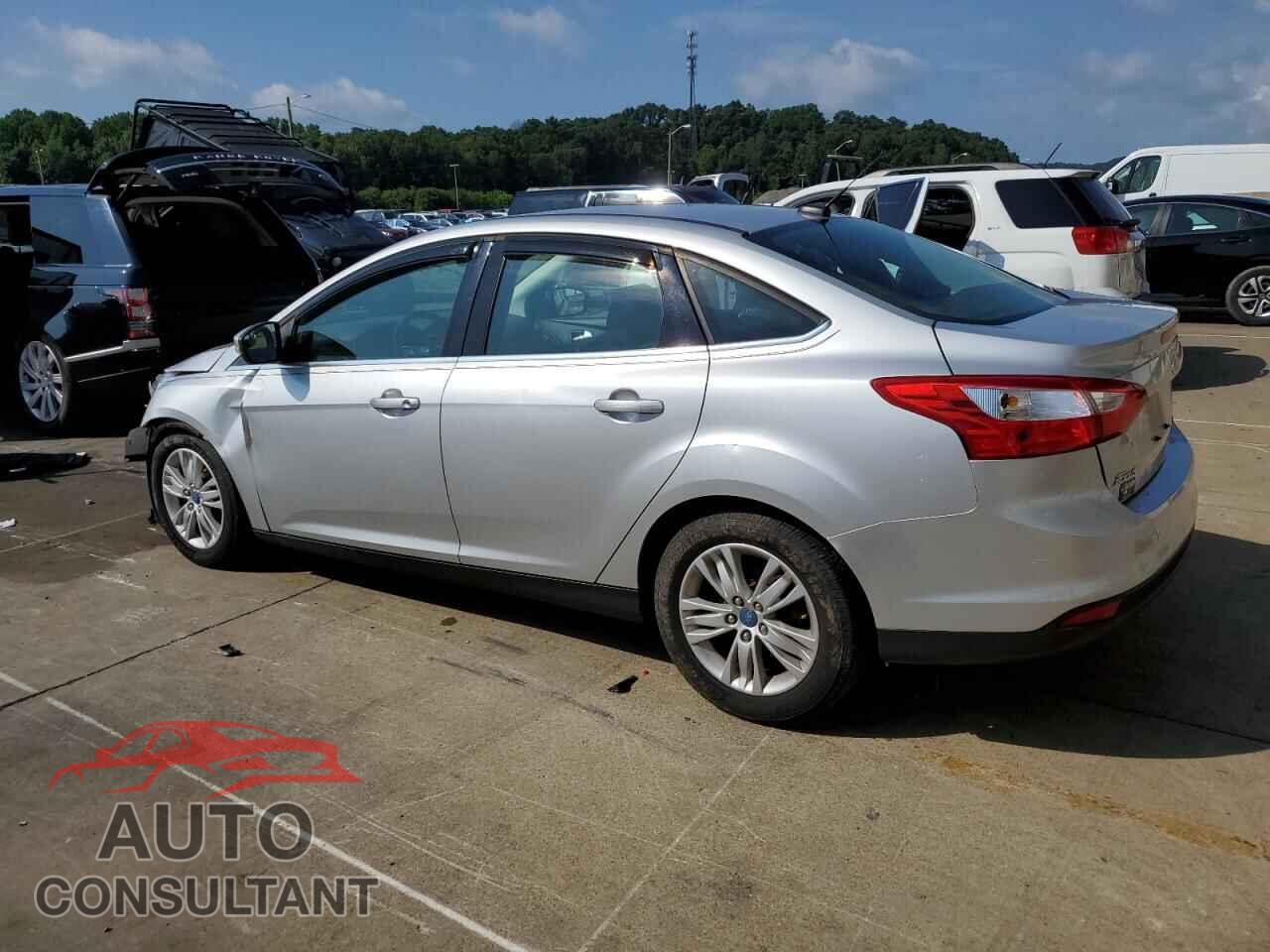 FORD FOCUS 2012 - 1FAHP3H27CL283544