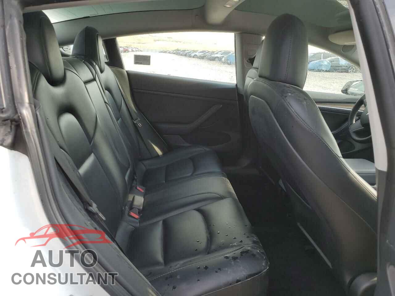TESLA MODEL 3 2023 - 5YJ3E1EA5PF458554