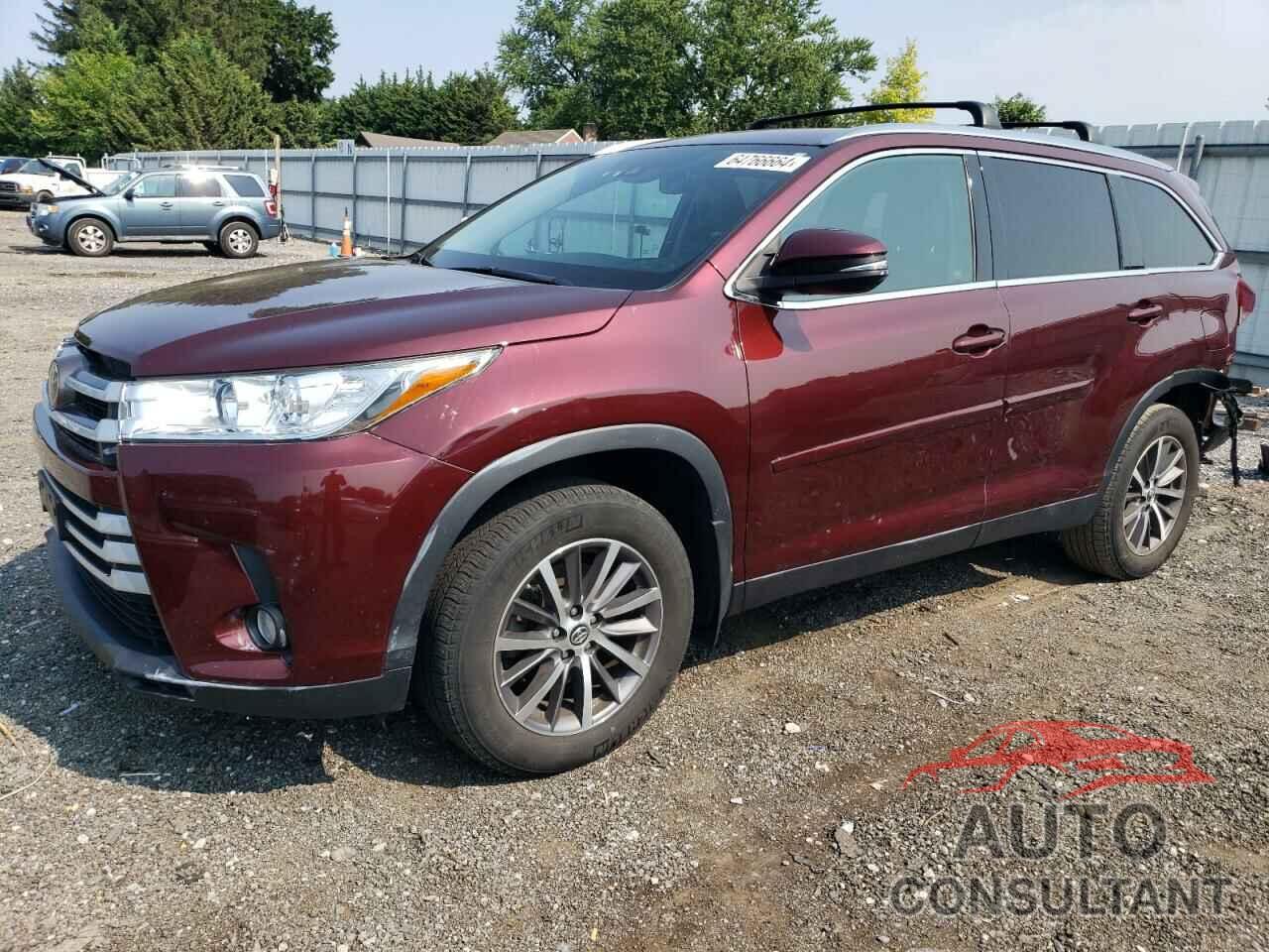 TOYOTA HIGHLANDER 2019 - 5TDJZRFH6KS941707