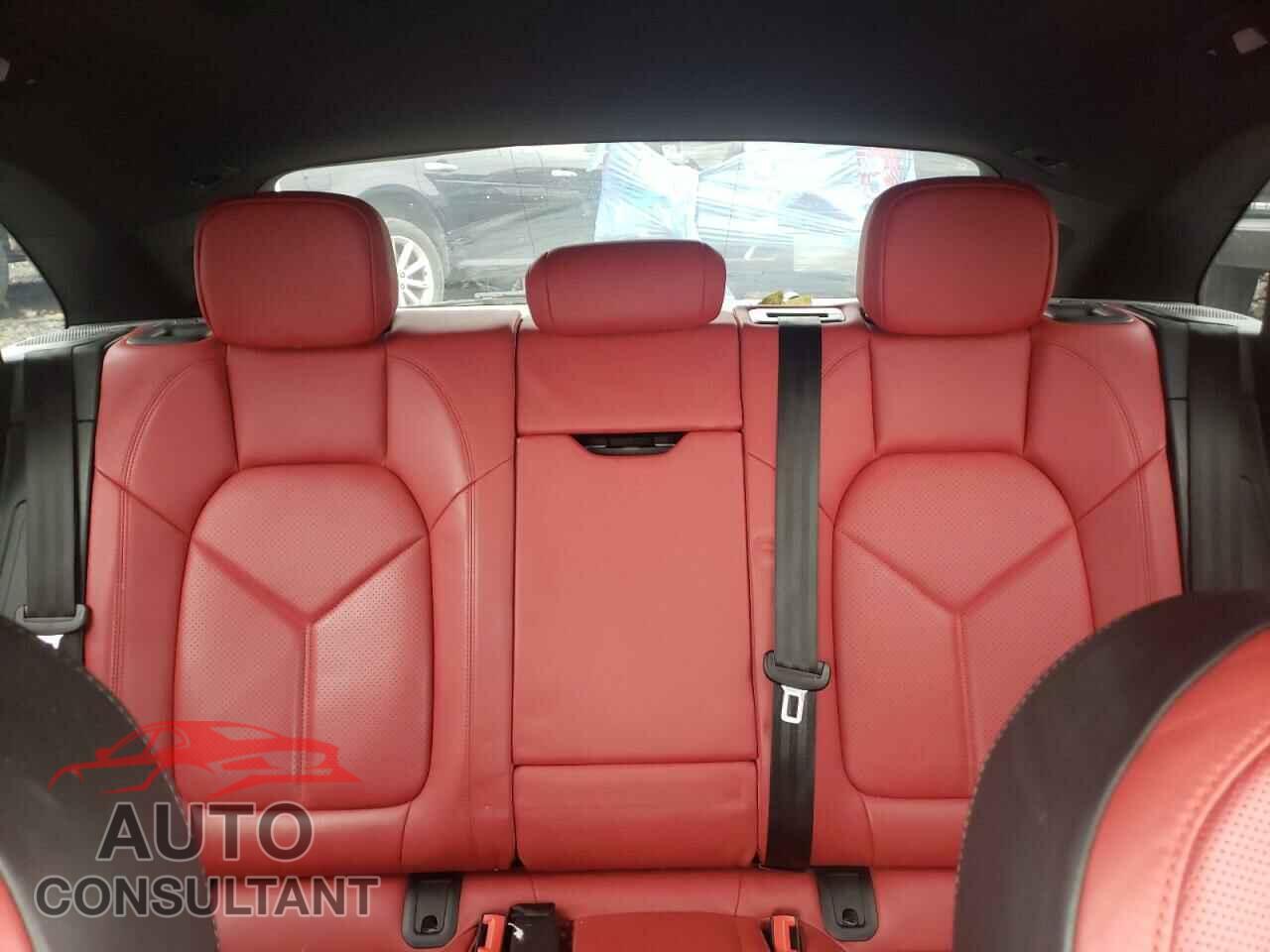 PORSCHE MACAN 2021 - WP1AB2A54MLB30676