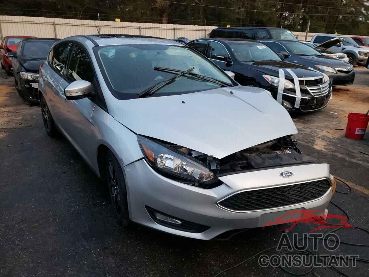 FORD FOCUS 2017 - 1FADP3M28HL202496