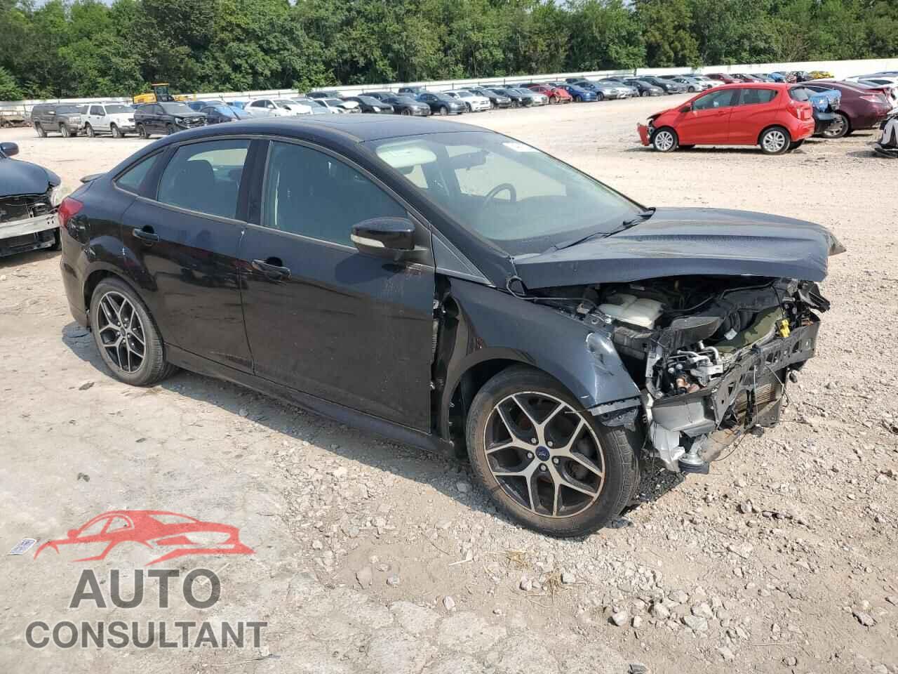 FORD FOCUS 2016 - 1FADP3F22GL377337
