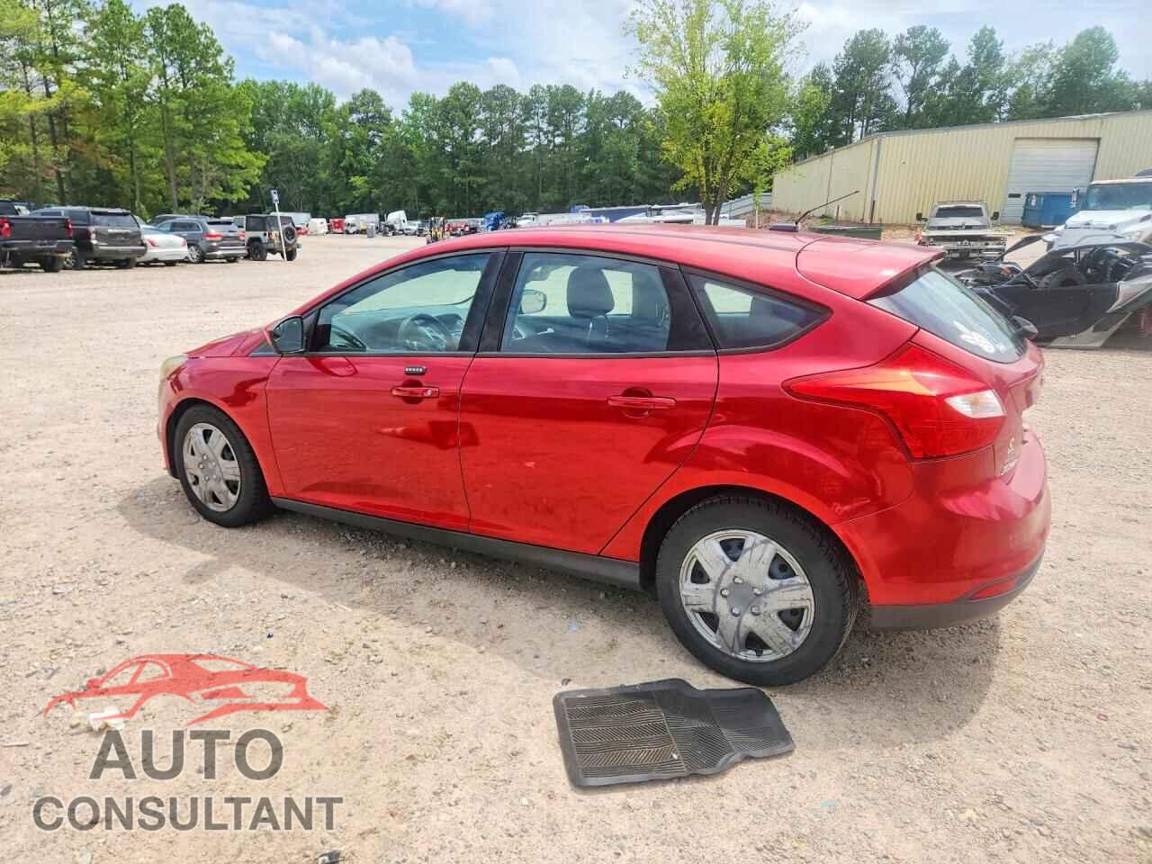 FORD FOCUS 2012 - 1FAHP3K2XCL132125