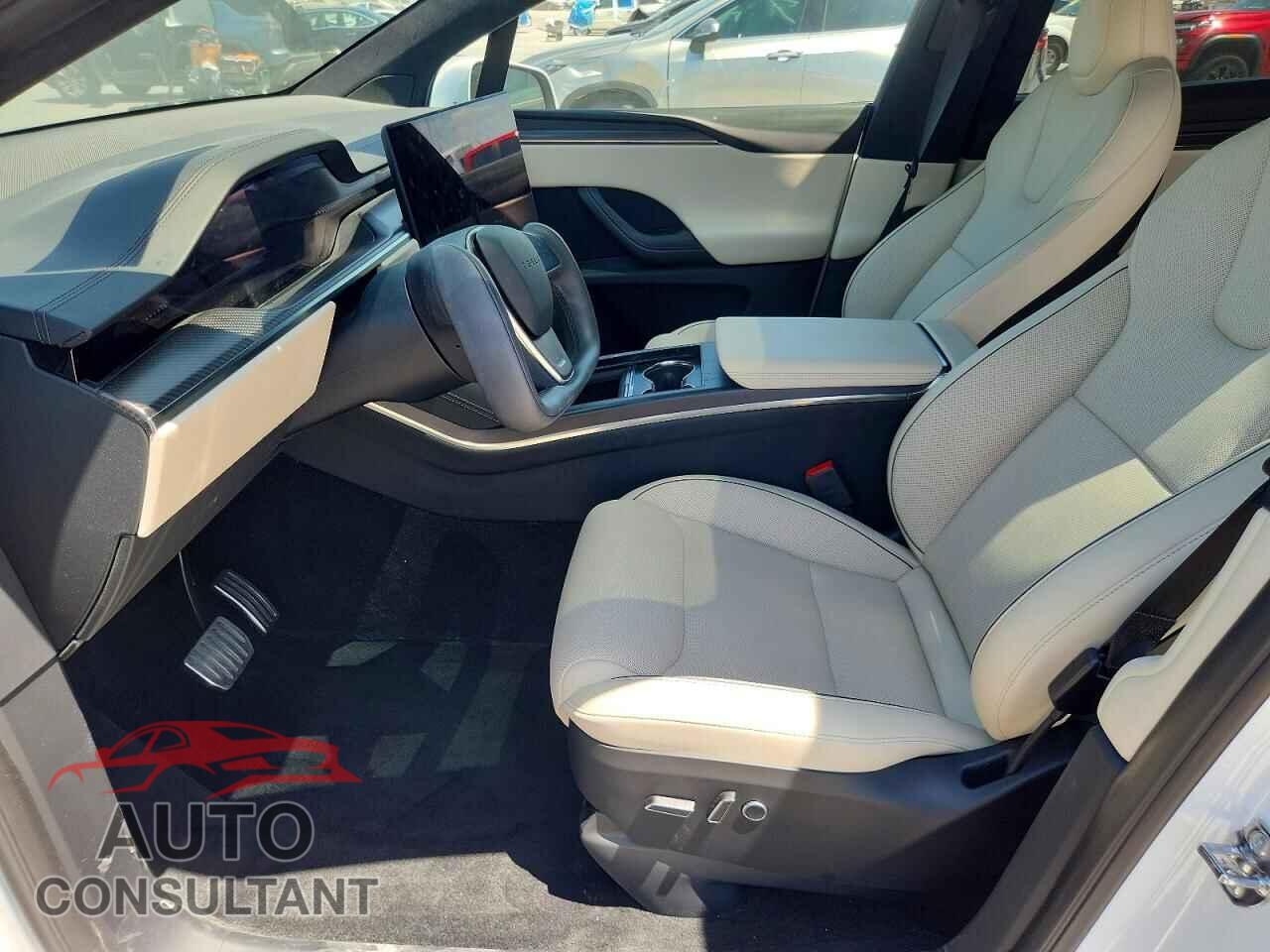 TESLA MODEL X 2026 - 7SAXCBE68TF486676