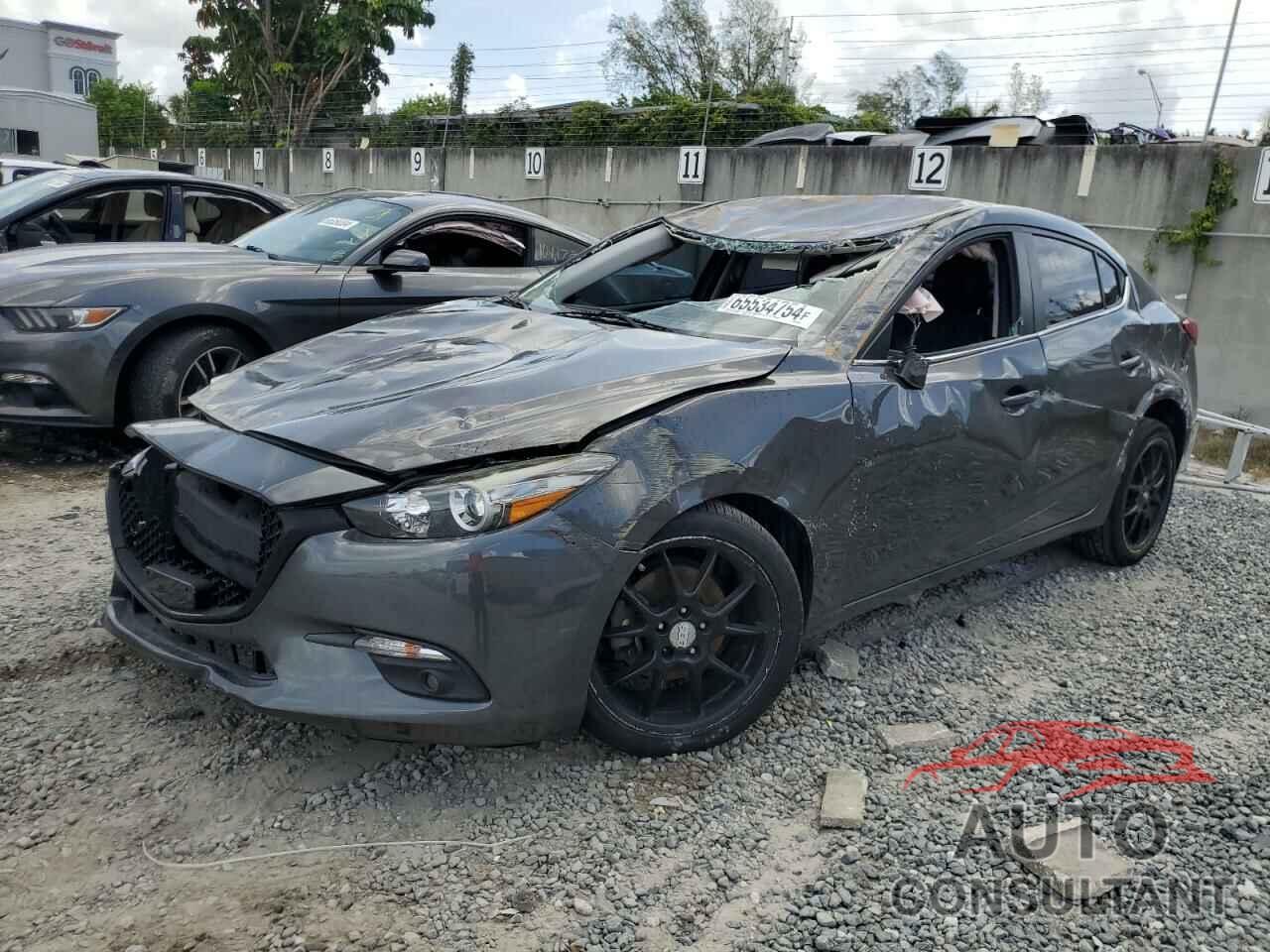 MAZDA 3 2018 - 3MZBN1V30JM266262