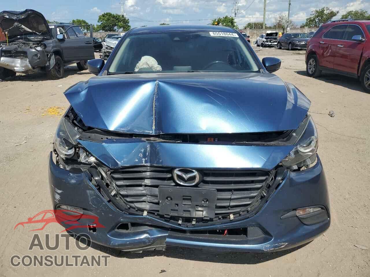 MAZDA 3 2018 - 3MZBN1V30JM204554