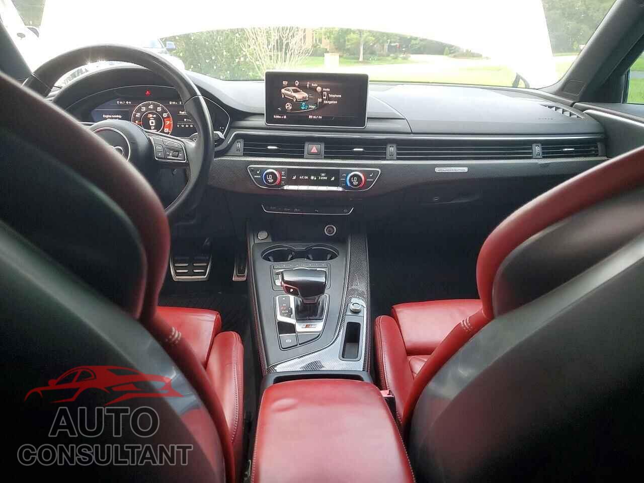 AUDI S4/RS4 2018 - WAUC4AF42JA002570