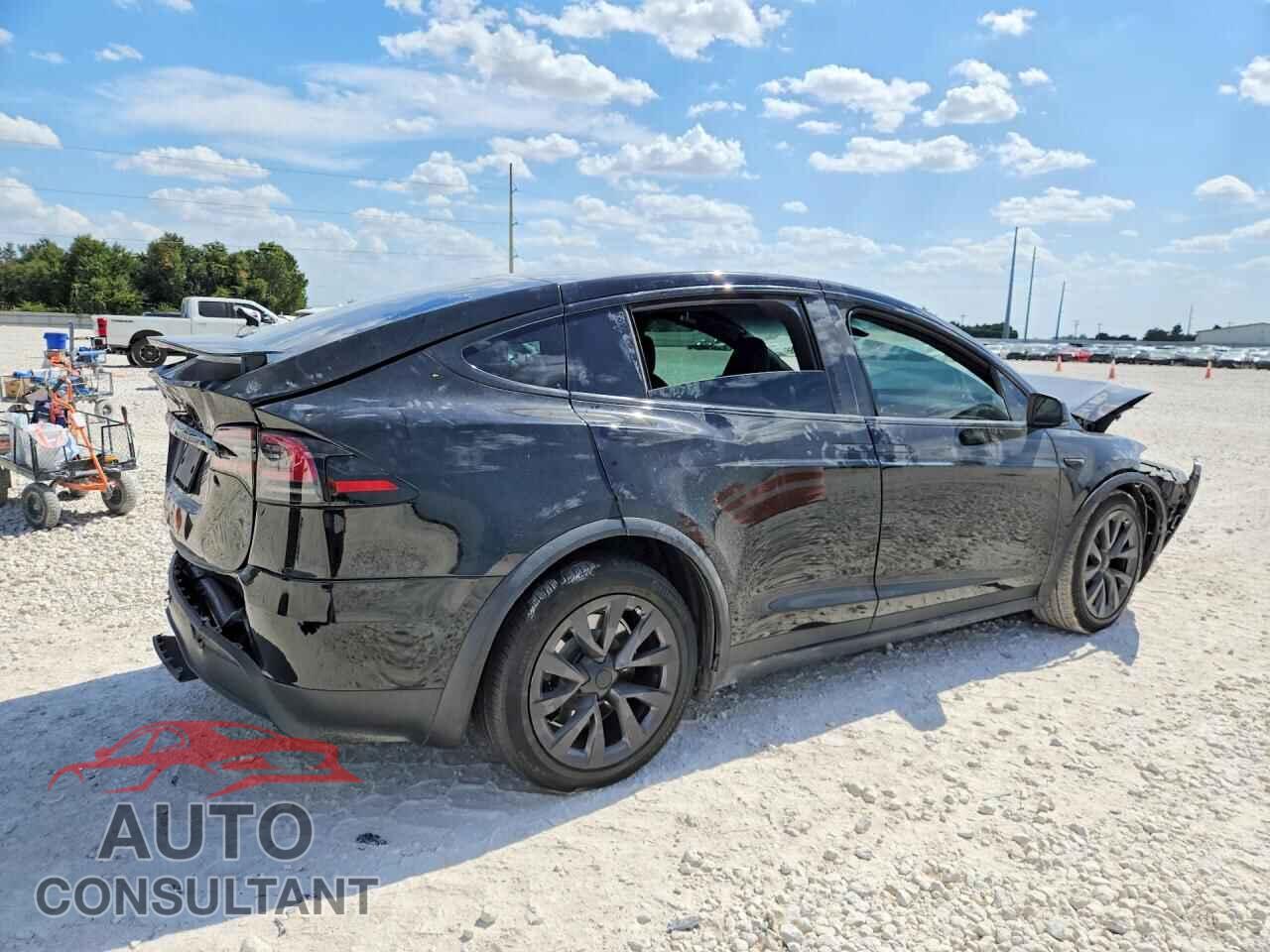TESLA MODEL X 2023 - 7SAXCDE5XPF410160