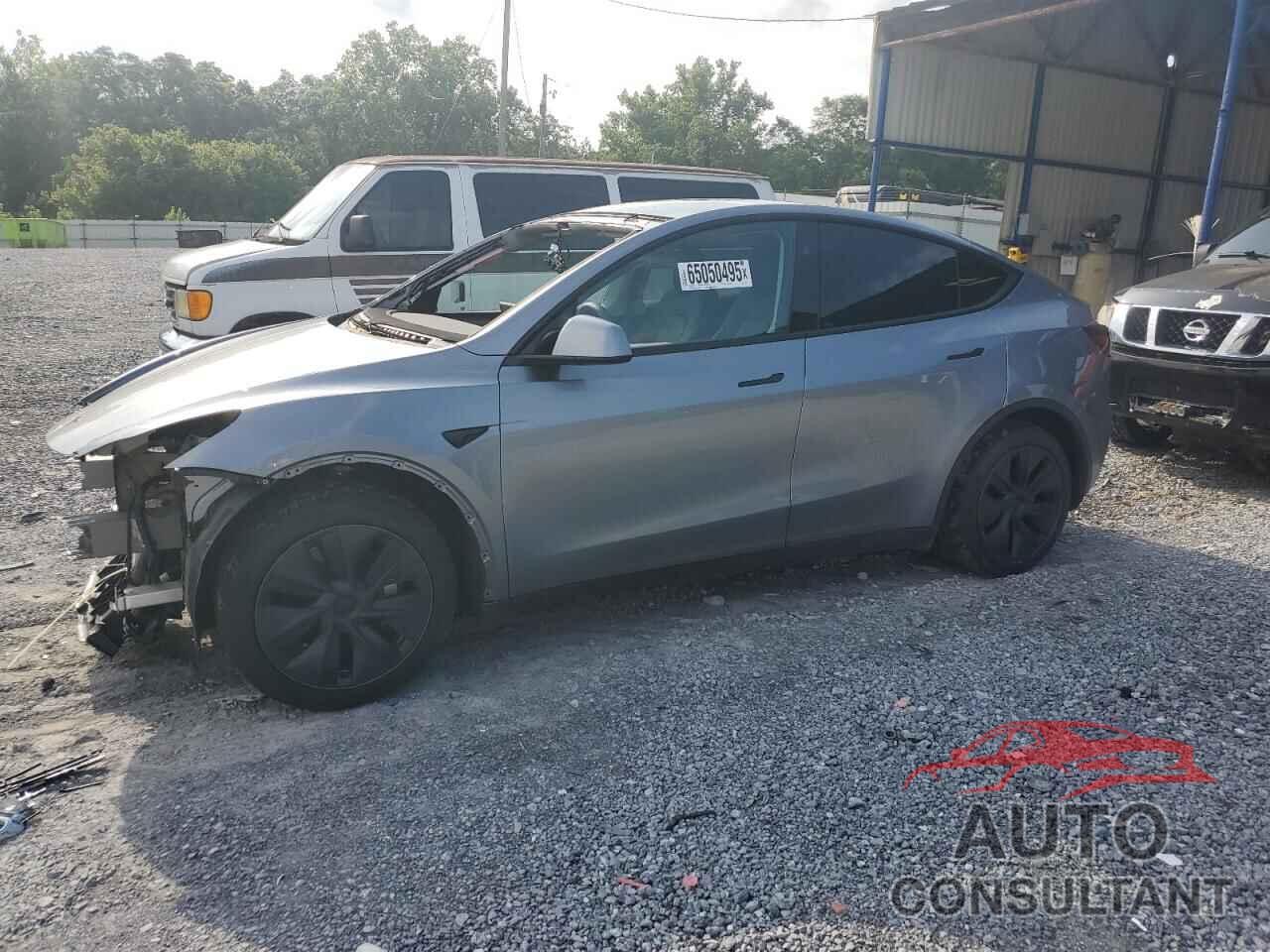 TESLA MODEL Y 2025 - 7SAYGDEE8SA362298