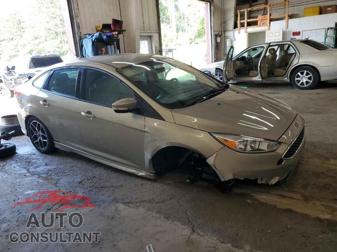 FORD FOCUS 2015 - 1FADP3F24FL357685