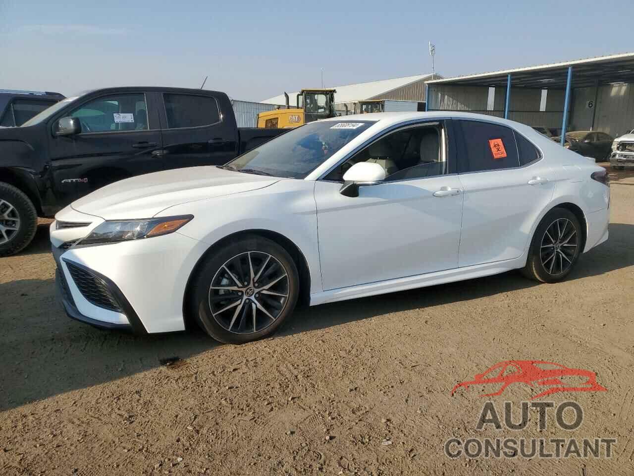 TOYOTA CAMRY 2023 - 4T1G11AK5PU745388
