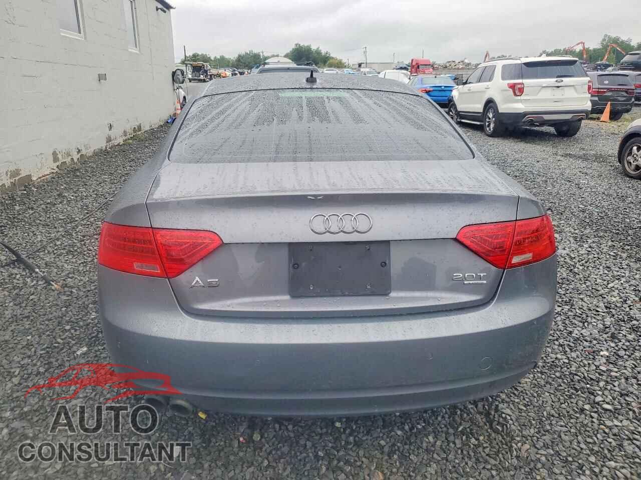 AUDI A5 2013 - WAULFAFR2DA066733