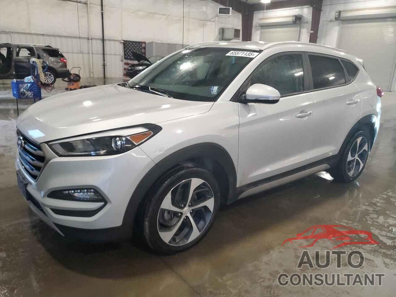 HYUNDAI TUCSON 2017 - KM8J3CA26HU270735