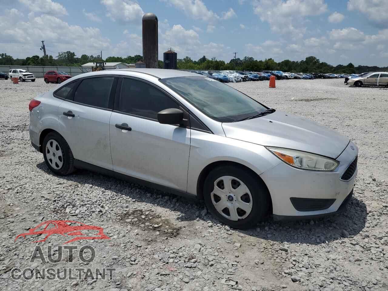 FORD FOCUS 2017 - 1FADP3E23HL201626