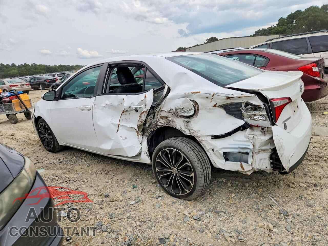 TOYOTA COROLLA 2014 - 2T1BURHE9EC214497