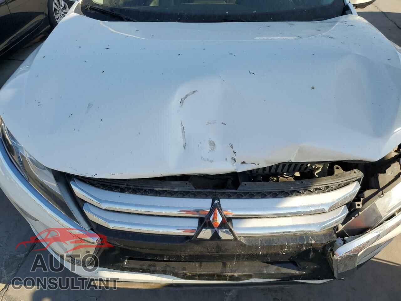 MITSUBISHI ECLIPSE 2018 - JA4AT5AA2JZ041527