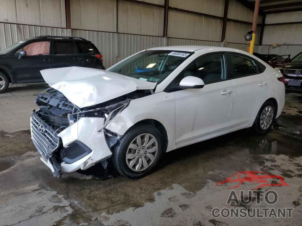 HYUNDAI ACCENT 2018 - 3KPC24A30JE028395