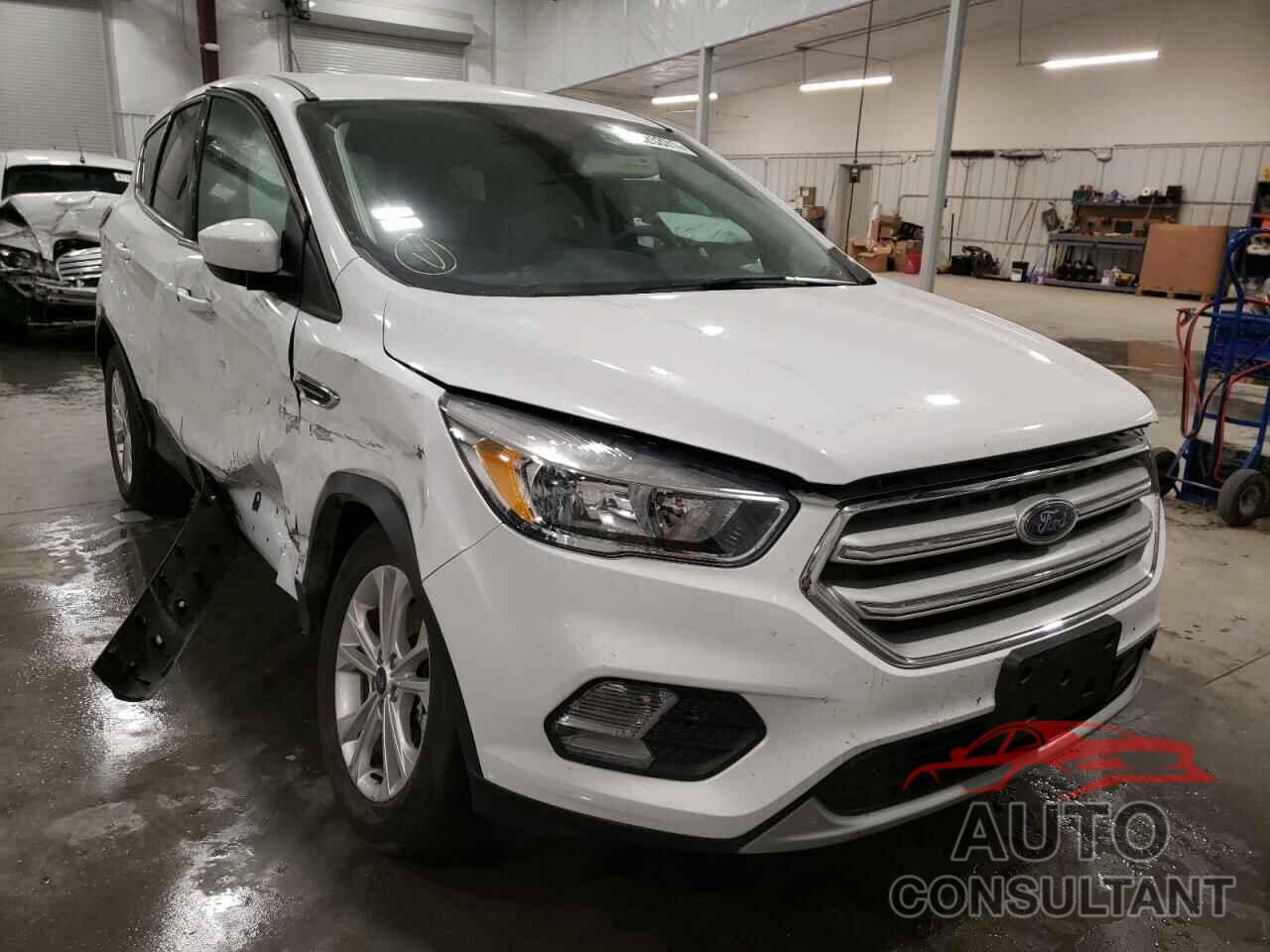 FORD ESCAPE 2019 - 1FMCU9G91KUB65427