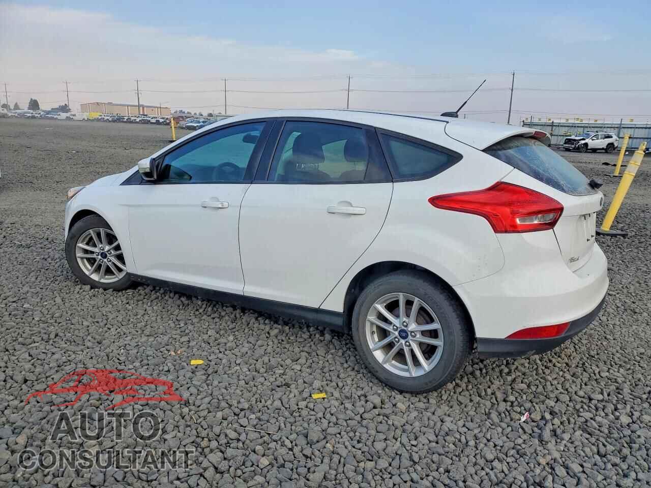 FORD FOCUS 2017 - 1FADP3K23HL308745