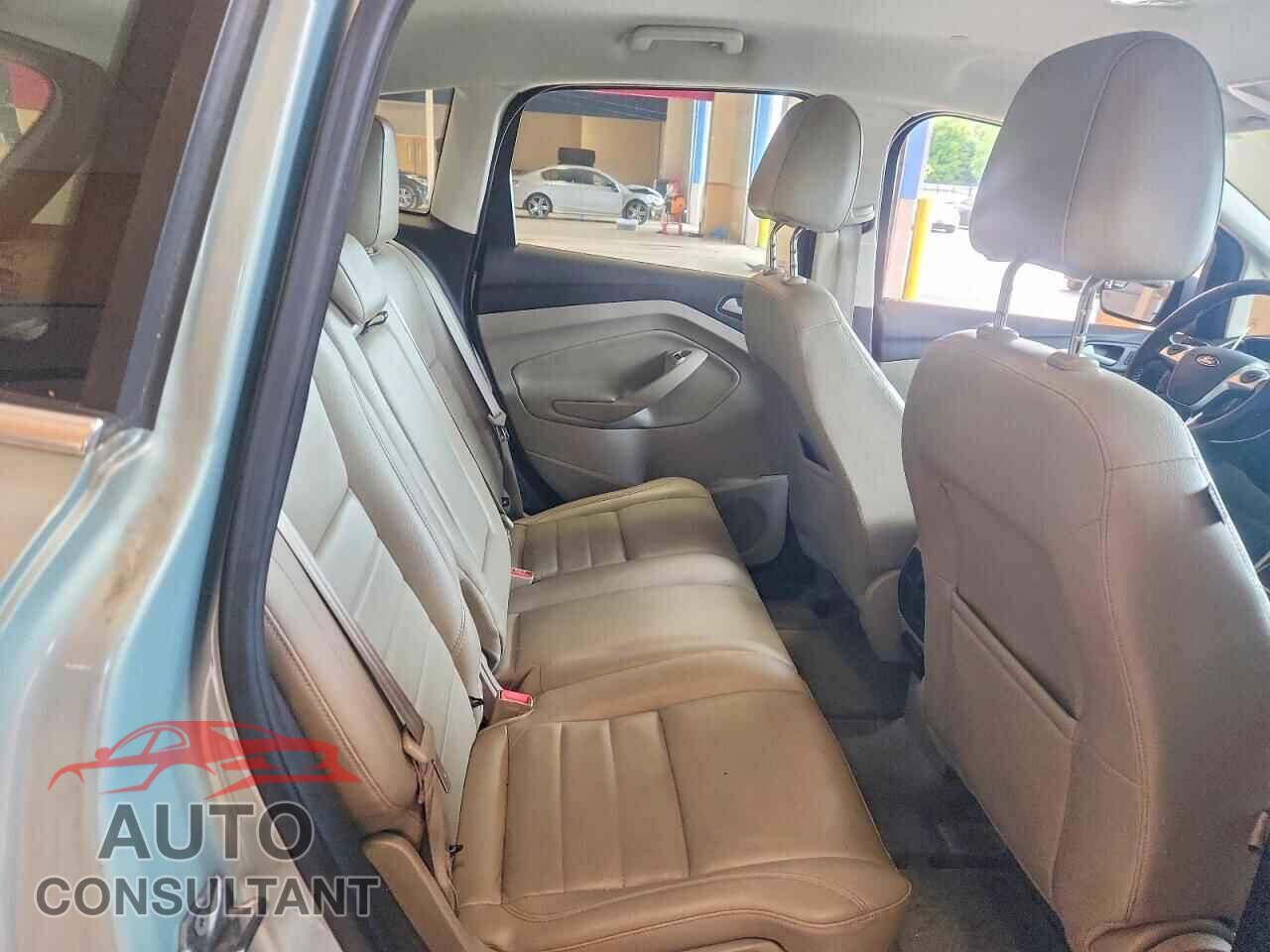 FORD CMAX 2013 - 1FADP5CU2DL536399