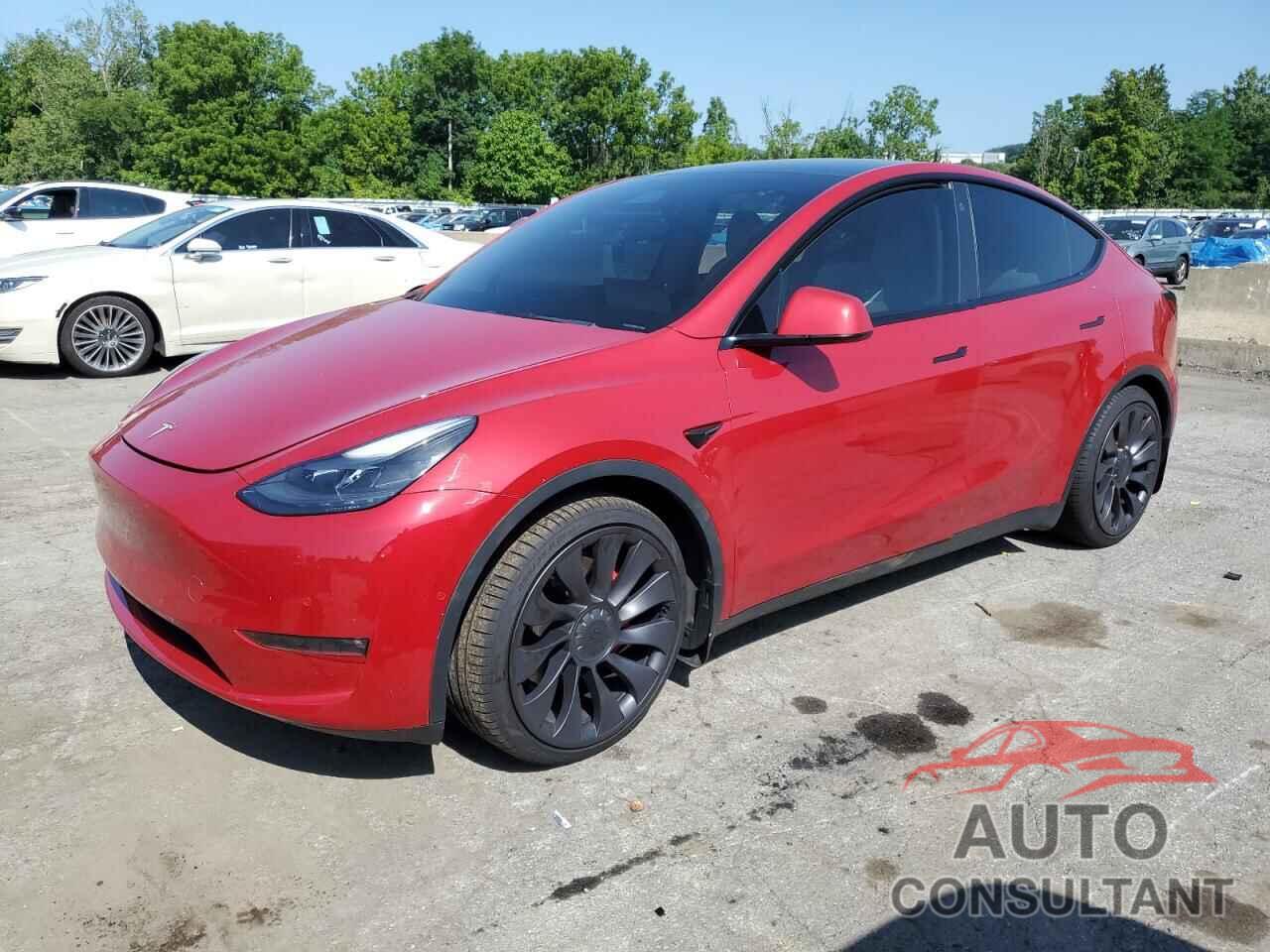 TESLA MODEL Y 2021 - 5YJYGDEF4MF297915