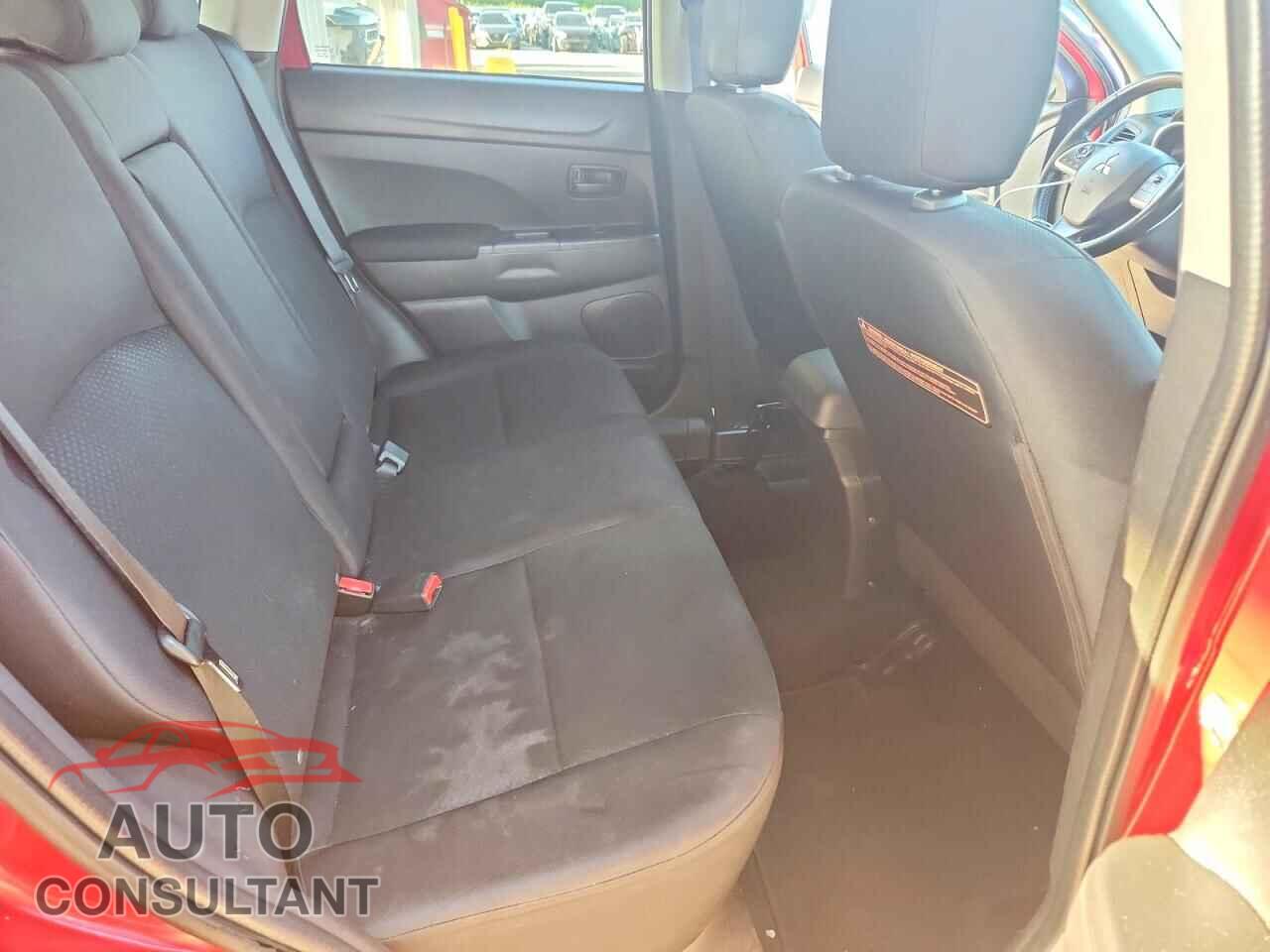 MITSUBISHI OUTLANDER 2015 - 4A4AP3AU2FE014439