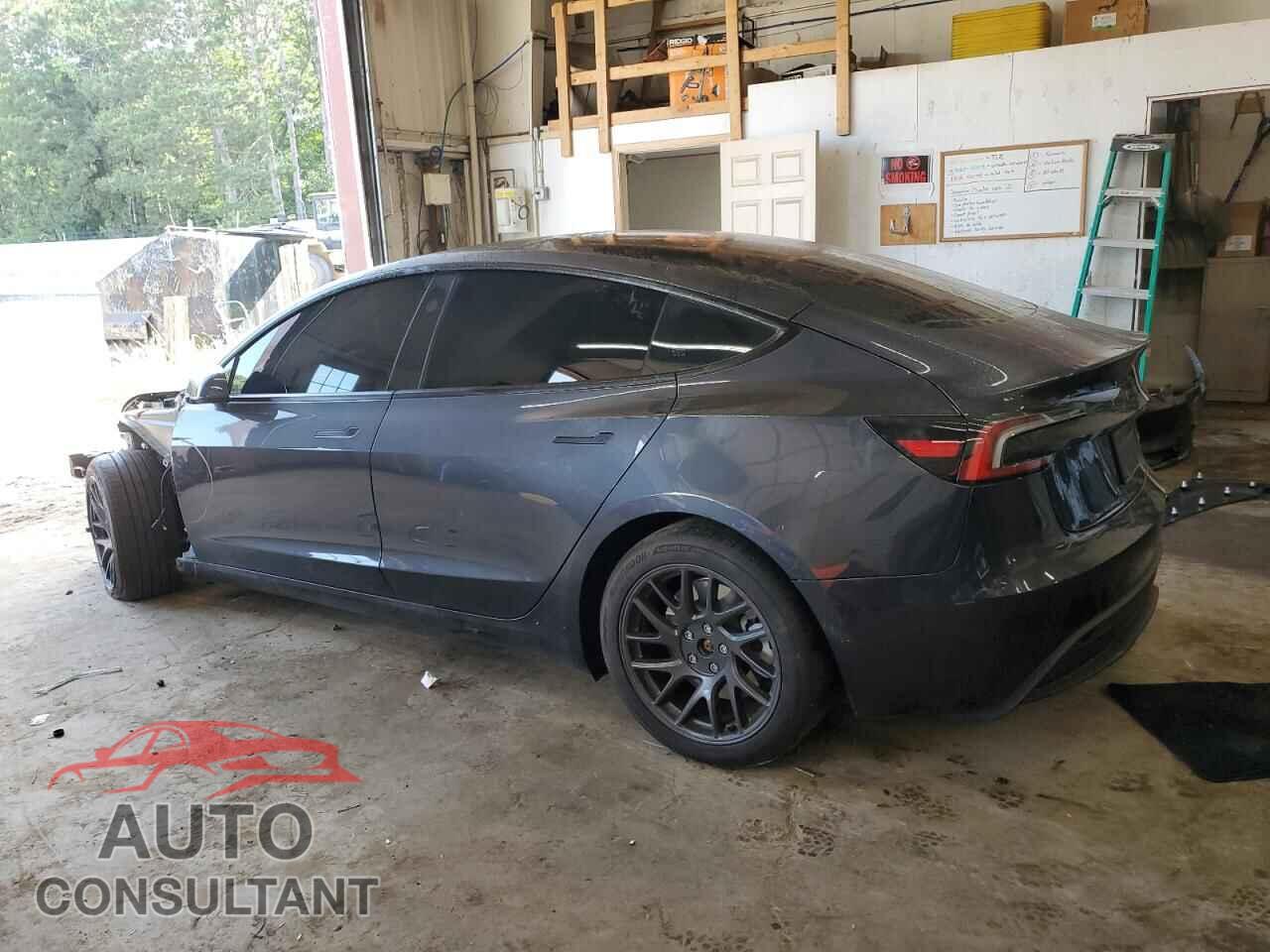 TESLA MODEL 3 2025 - 5YJ3E1EBXSF929759