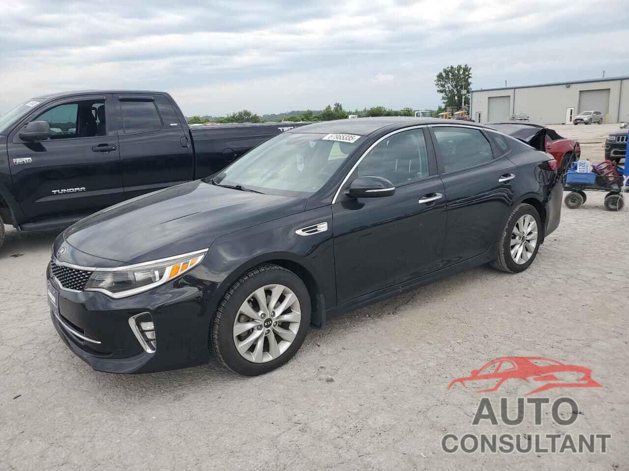 KIA OPTIMA 2018 - 5XXGT4L33JG241165