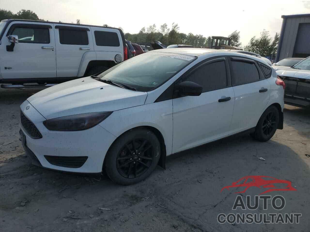 FORD FOCUS 2018 - 1FADP3K28JL219372