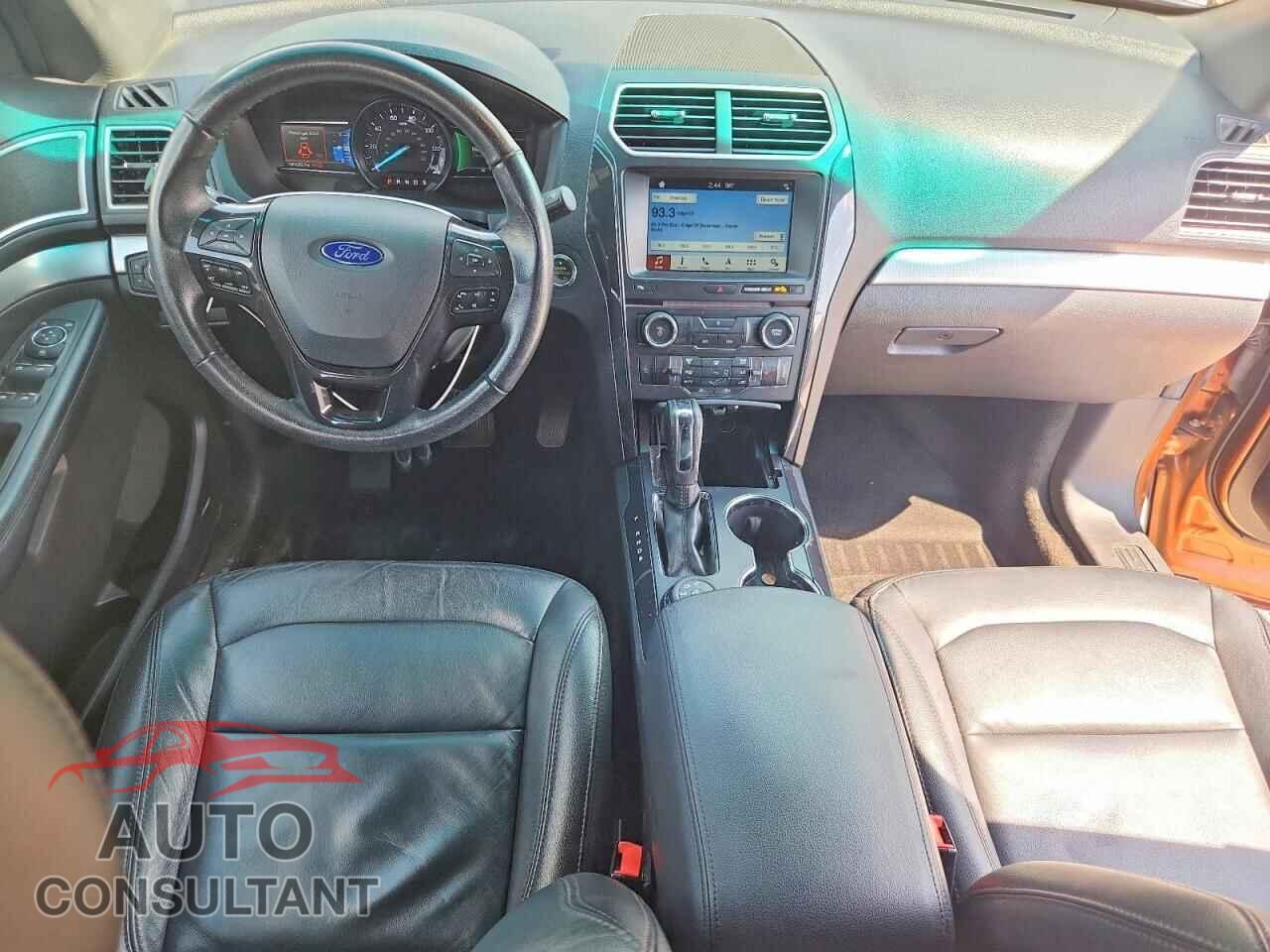 FORD EXPLORER 2017 - 1FM5K8D88HGA92679