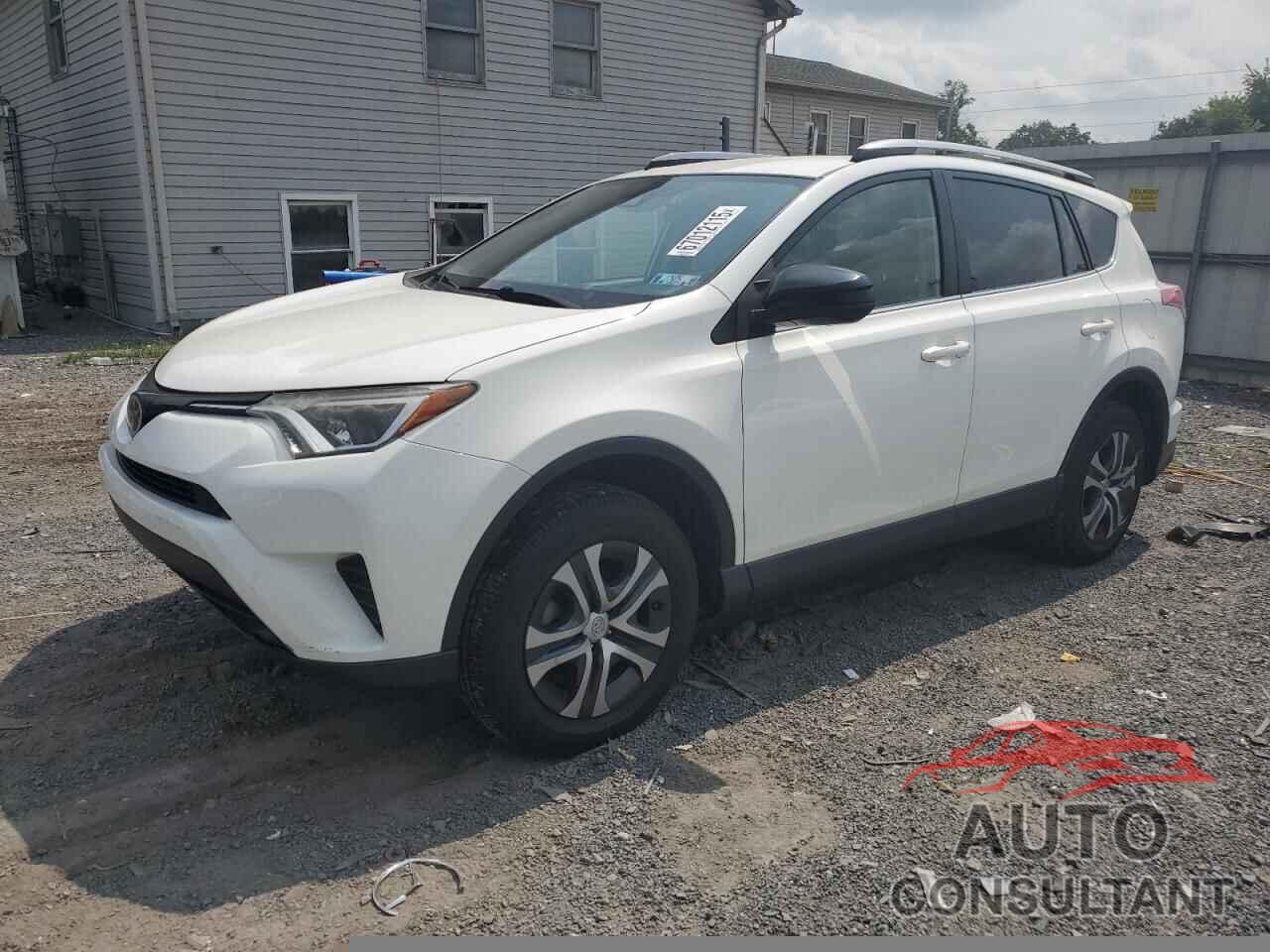 TOYOTA RAV4 2017 - JTMBFREV9HJ130025