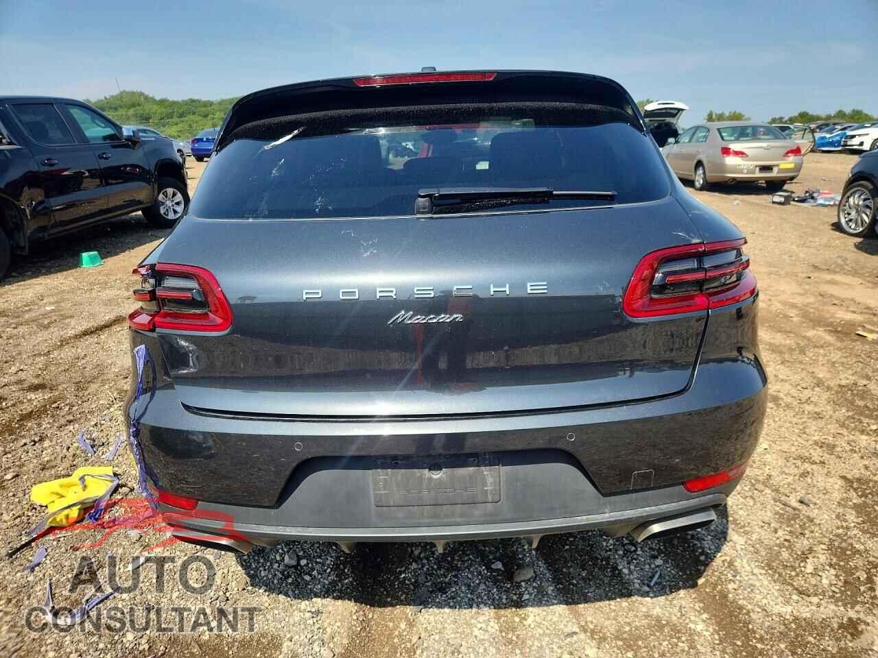 PORSCHE MACAN 2017 - WP1AA2A54HLB00585