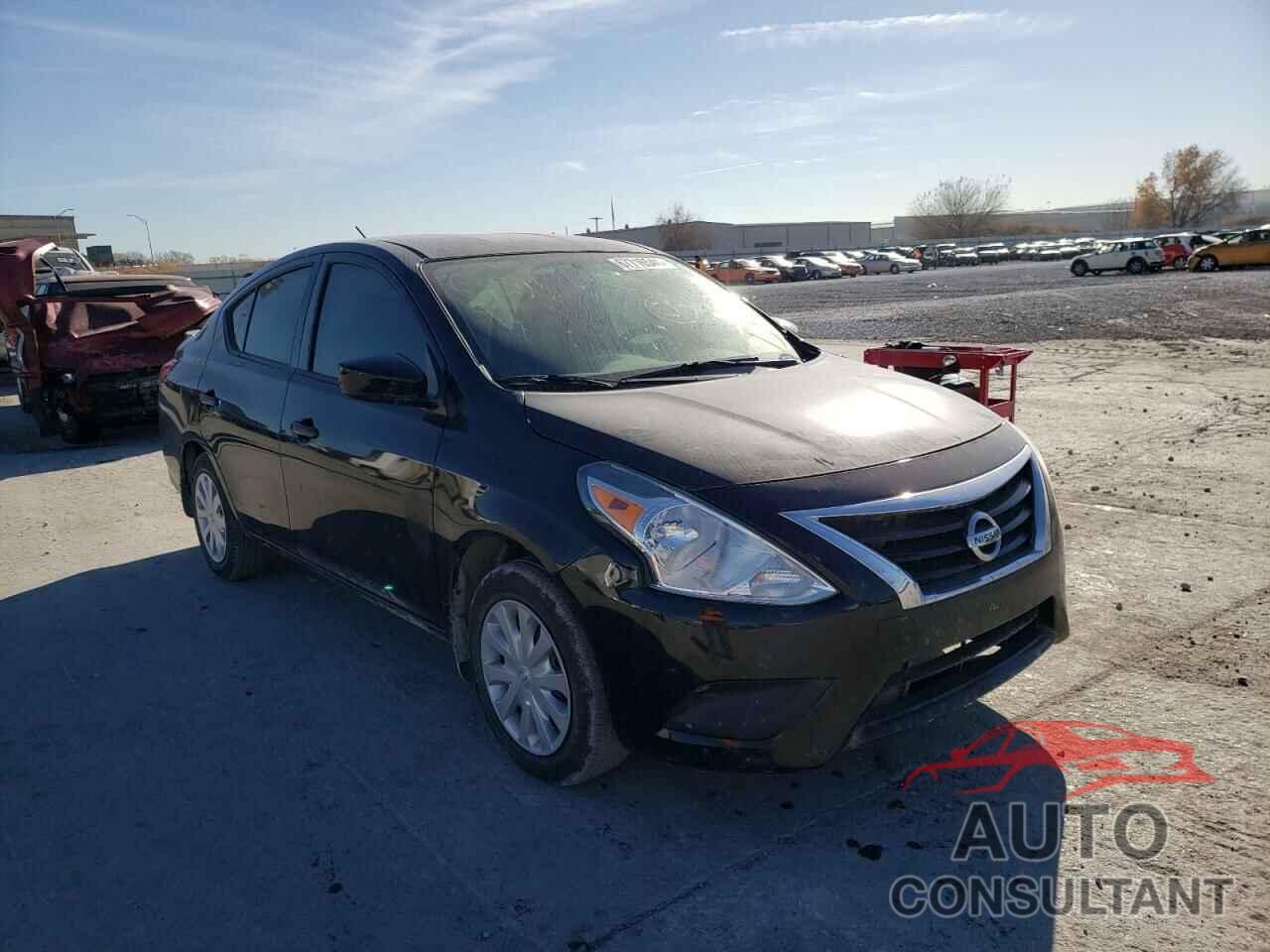 NISSAN VERSA 2018 - 3N1CN7APXJL808236