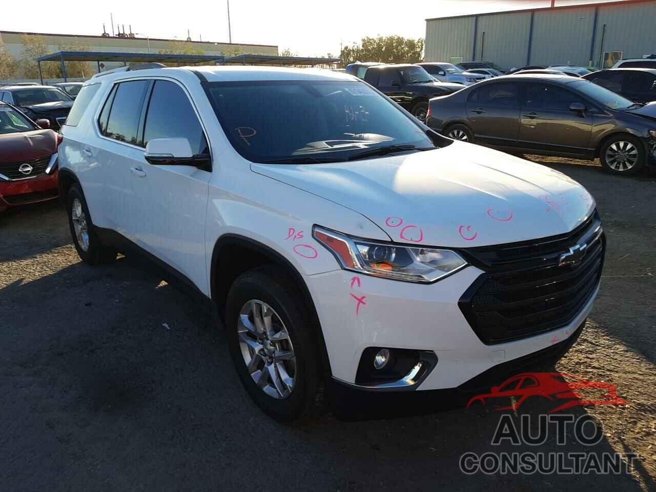 CHEVROLET TRAVERSE 2018 - 1GNERGKW2JJ200564
