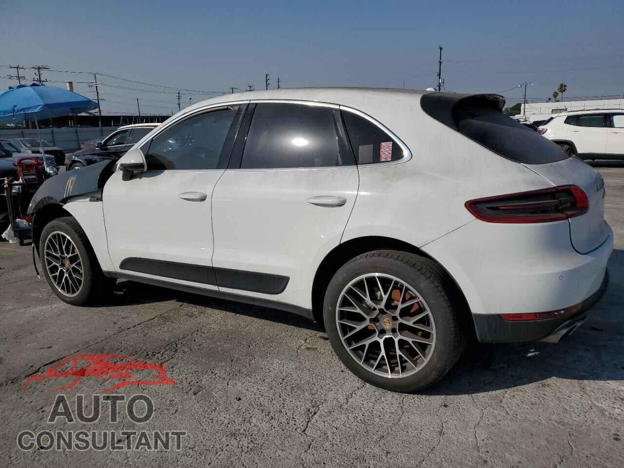PORSCHE MACAN 2016 - WP1AB2A50GLB40142