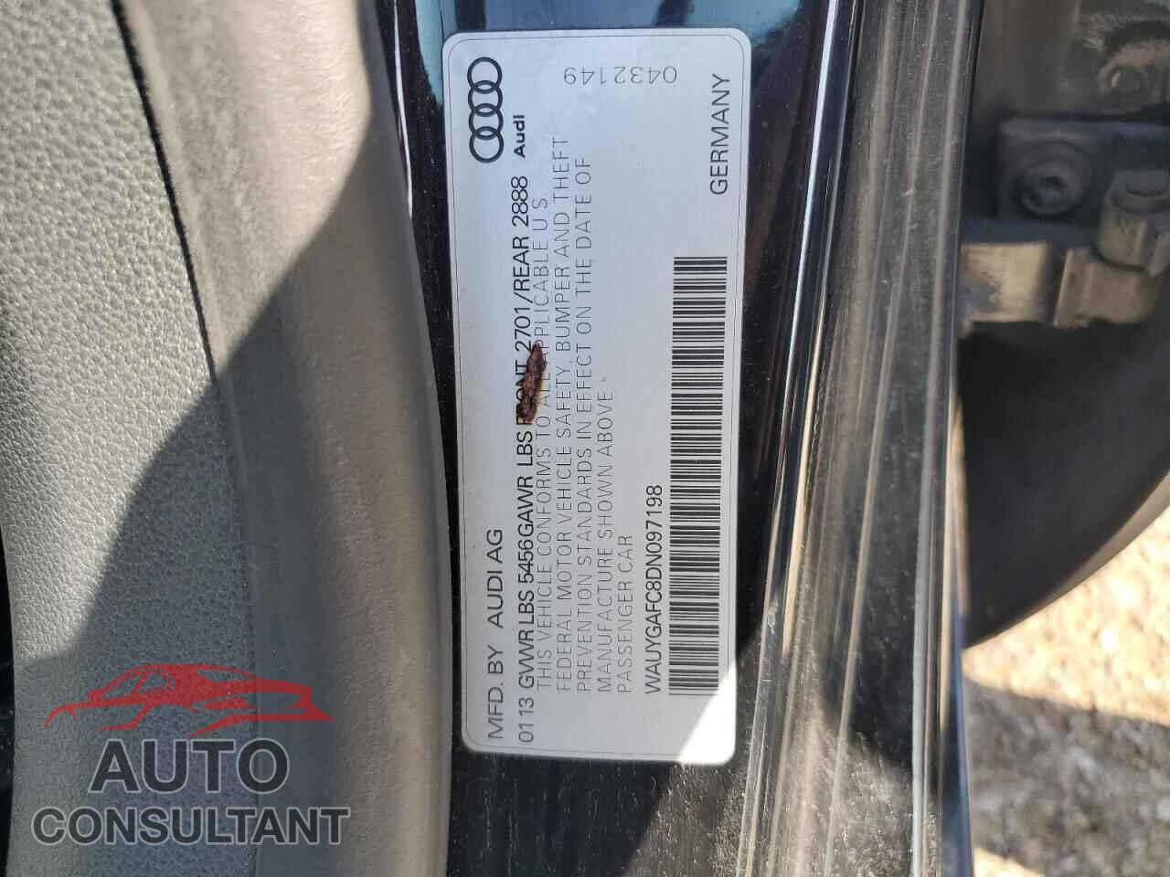 AUDI A7 2013 - WAUYGAFC8DN097198