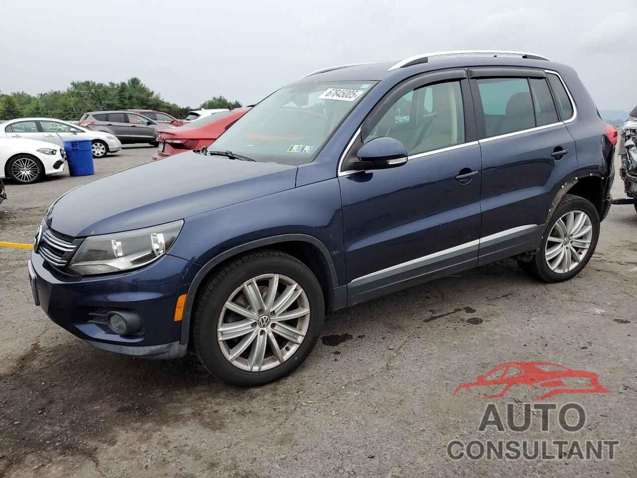 VOLKSWAGEN TIGUAN 2012 - WVGBV7AX9CW553435