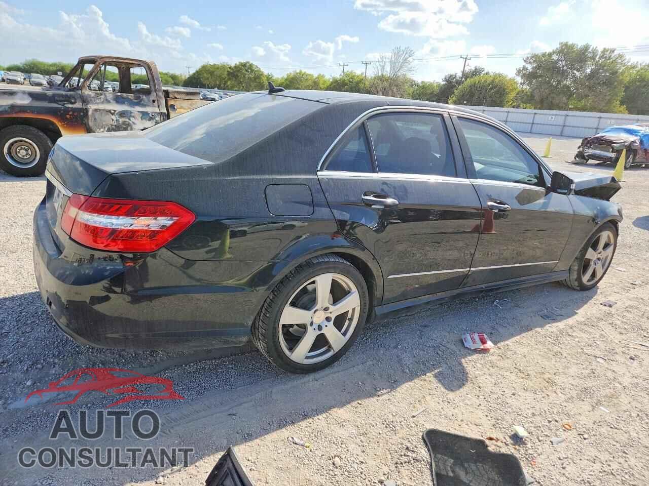 MERCEDES-BENZ E-CLASS 2010 - WDDHF5GB2AA243574