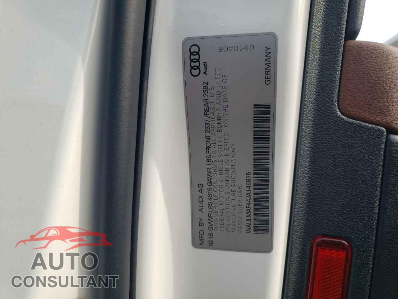 AUDI A4 2018 - WAULMAF44JA145875