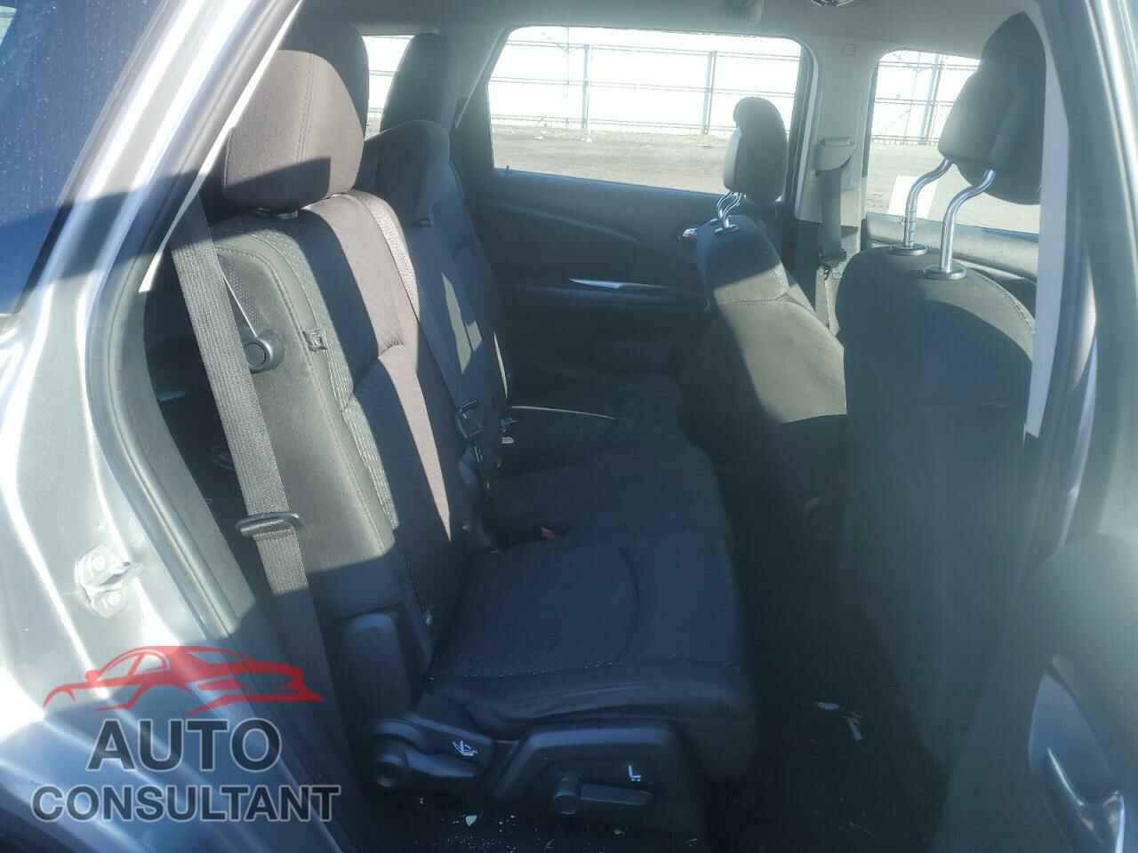 DODGE JOURNEY 2015 - 3C4PDCAB2FT719198