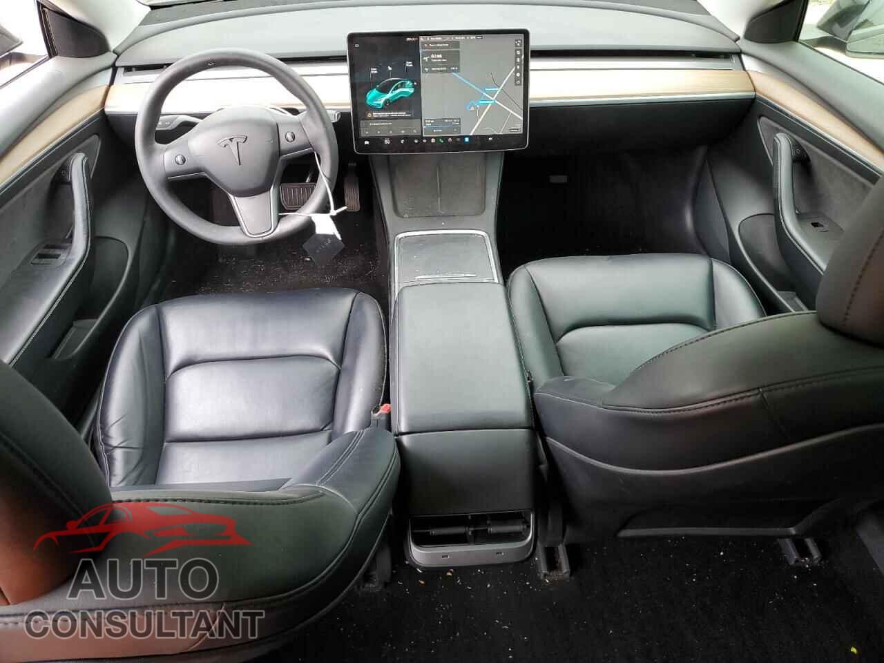 TESLA MODEL 3 2021 - 5YJ3E1EA5MF053256