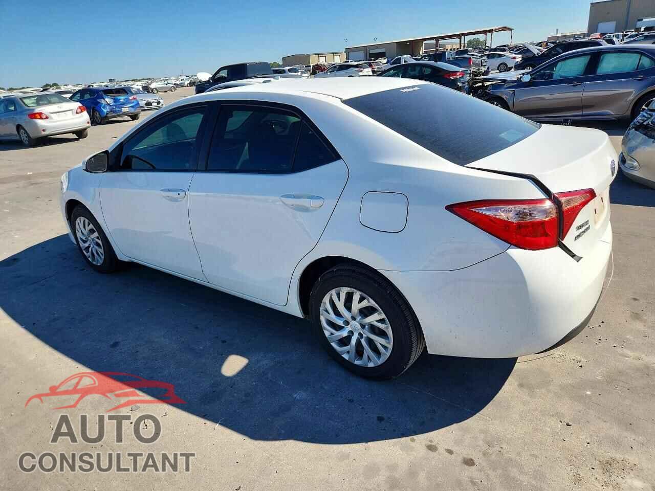 TOYOTA COROLLA 2017 - 5YFBURHE0HP679495