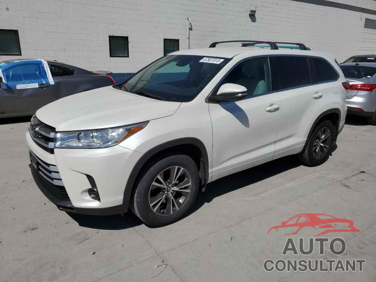 TOYOTA HIGHLANDER 2017 - 5TDBZRFH8HS367916